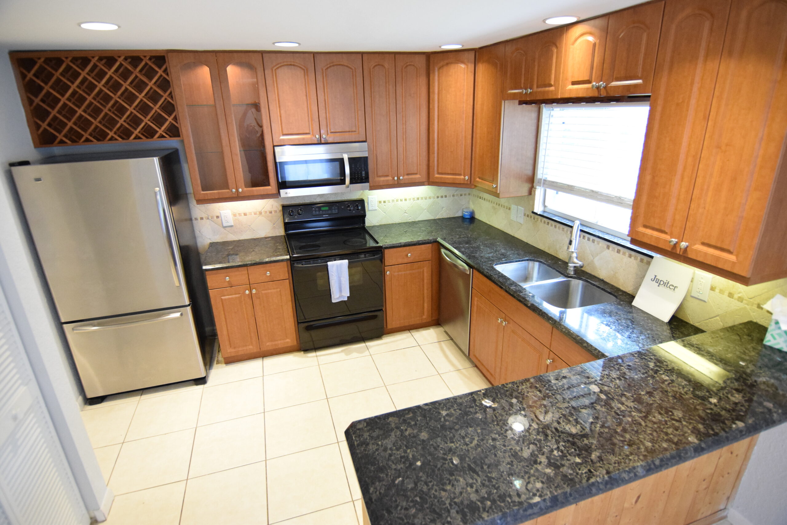 366_Maplecrest_Cir - 9